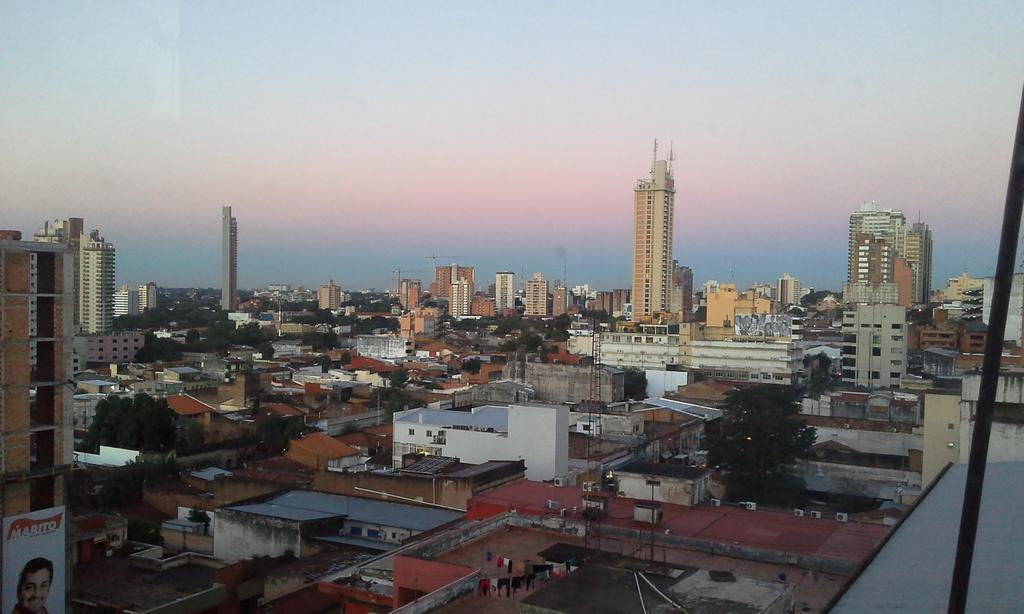 Estudio en el Centro de Asunción Assunção Exterior foto